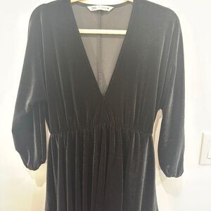 Zara Black Velvet V-Neck Mini Dress • XS